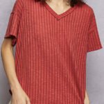 Ribbed Knit V-Neck Short Sleeve T-Shirt with Side Slit - TERRA COTTA