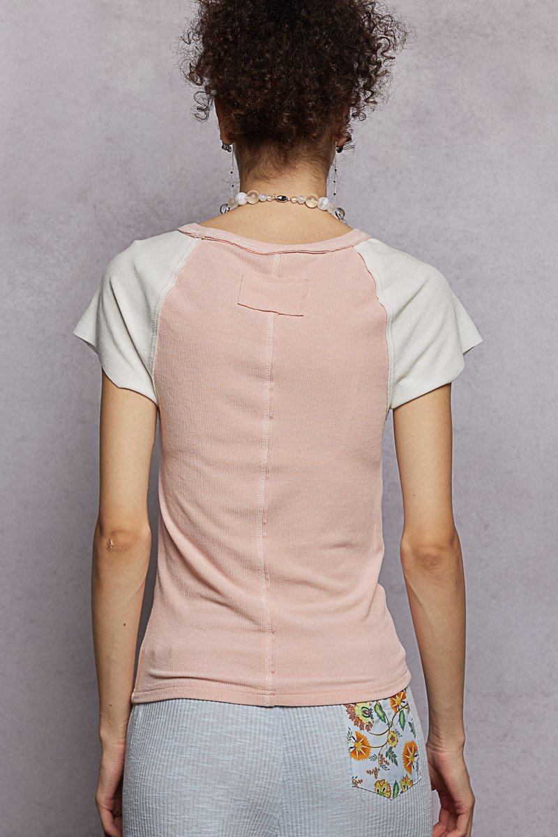 Vintage Wash Contrast Raglan Sleeve Top with Raw Edge & Outseam Details - Image 4