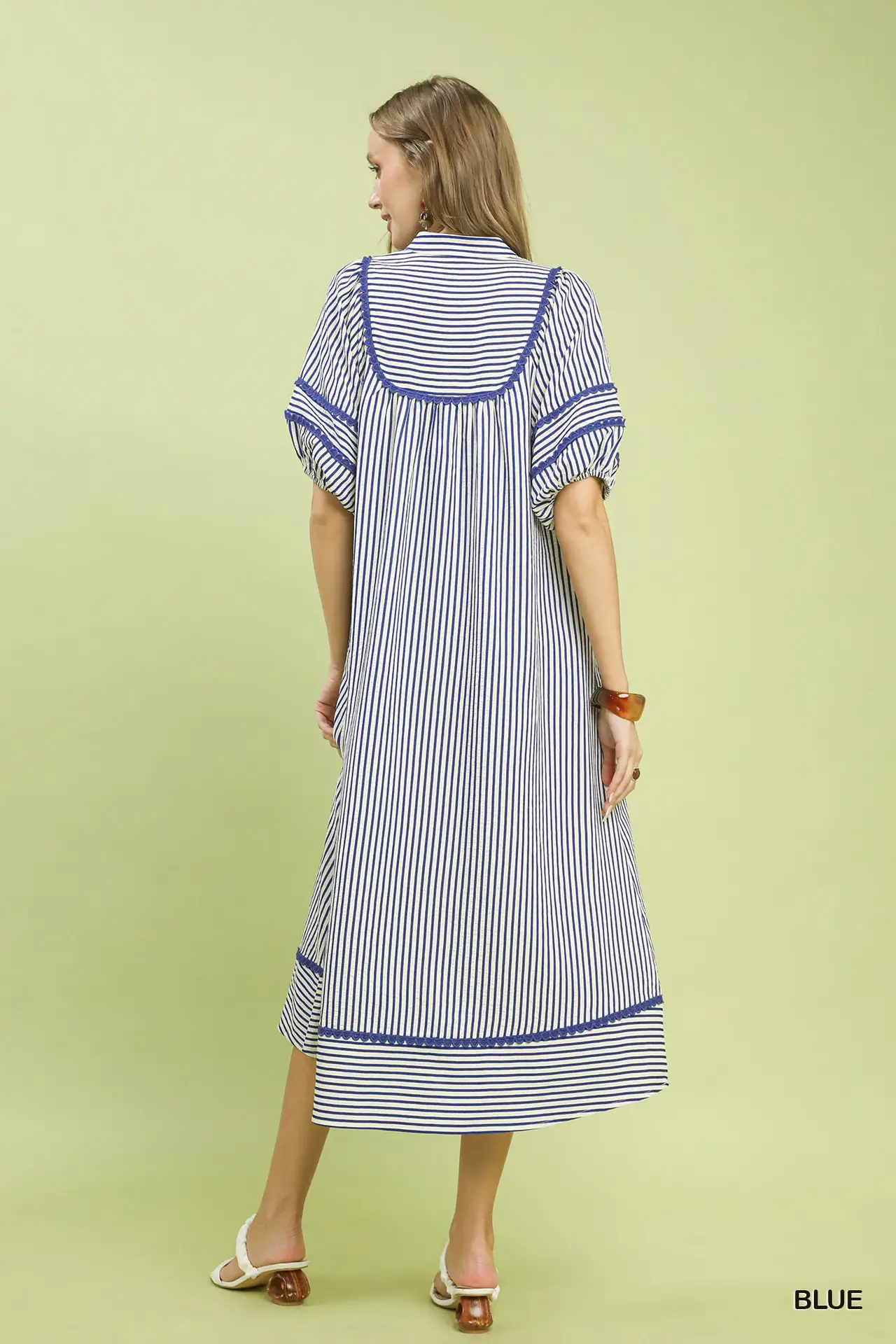 Women's Blue Striped Puff Sleeve Midi Dress with Pockets - Image 4