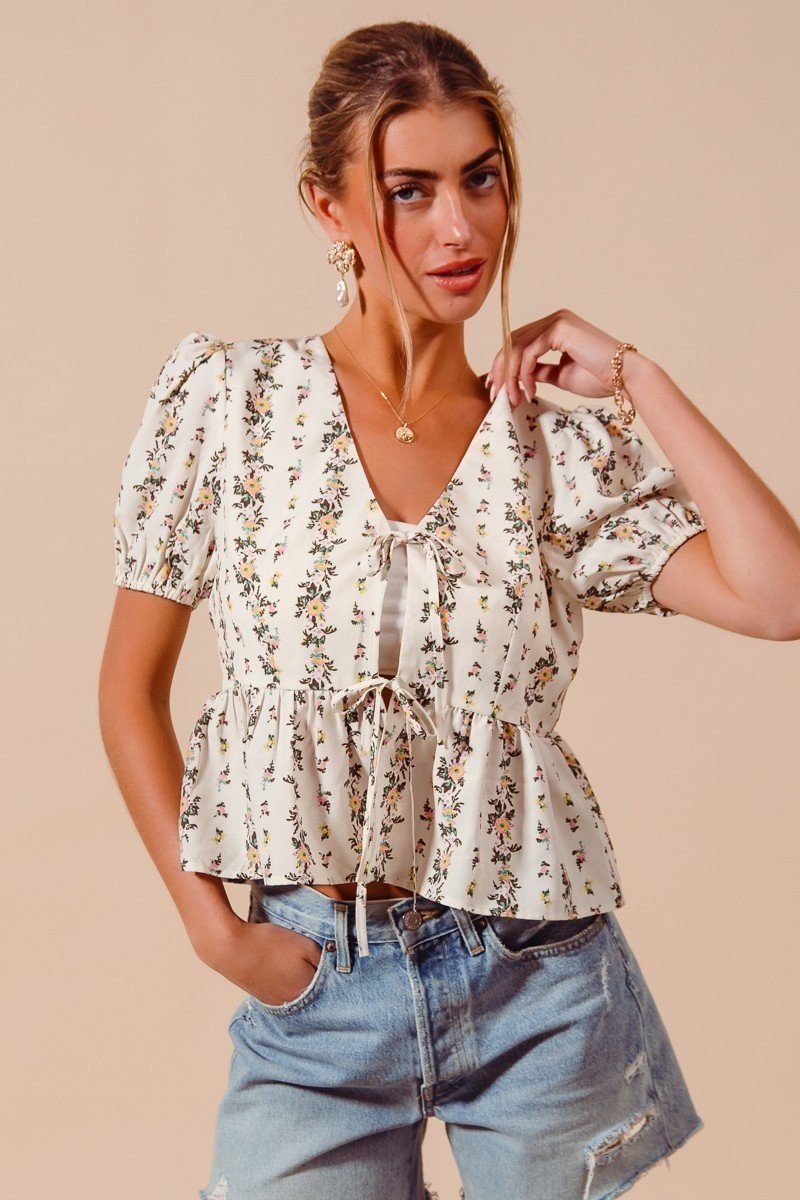 Floral Print Tie Front Shirred Hem Blouse