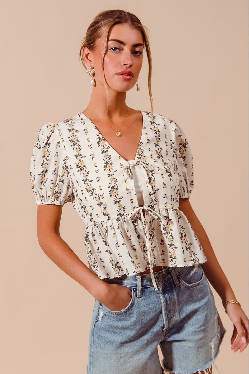 Floral Print Tie Front Shirred Hem Blouse