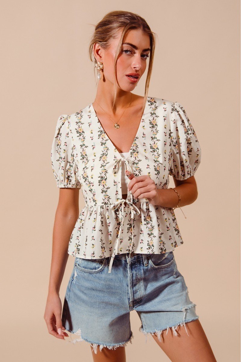 Floral Print Tie Front Shirred Hem Blouse