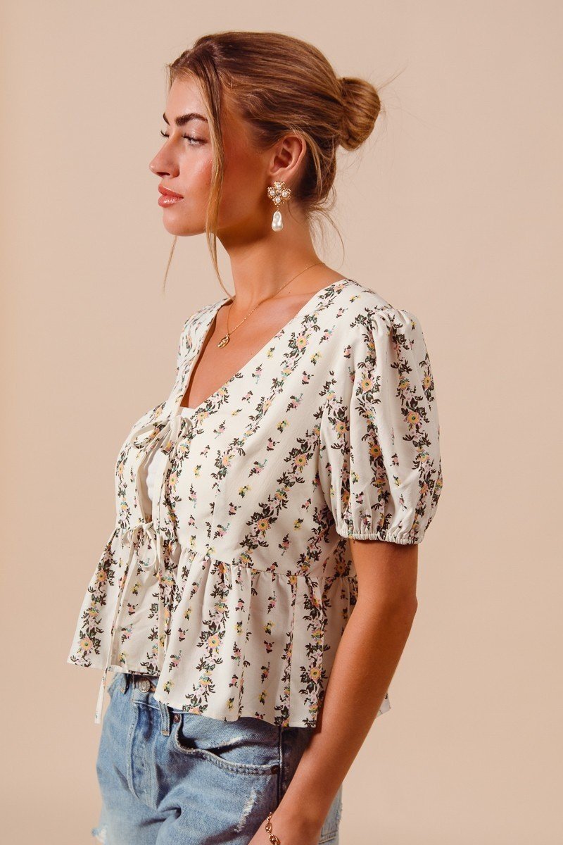 Floral Print Tie Front Shirred Hem Blouse